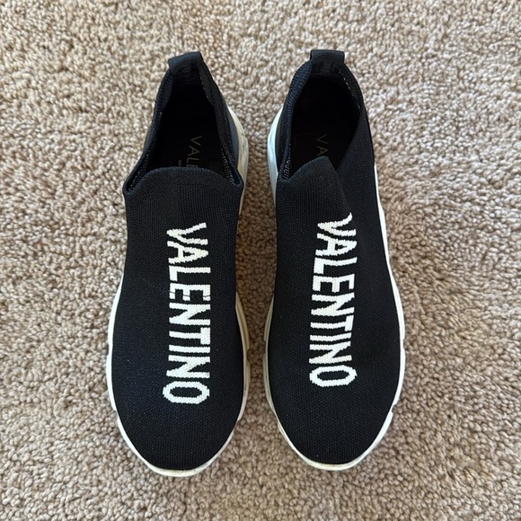 Valentino Queenie Logo Slip-On Sneakers - Picture 3 of 10